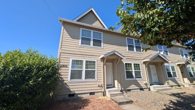 Primary Photo - End unit Townhouse in Forest Grove