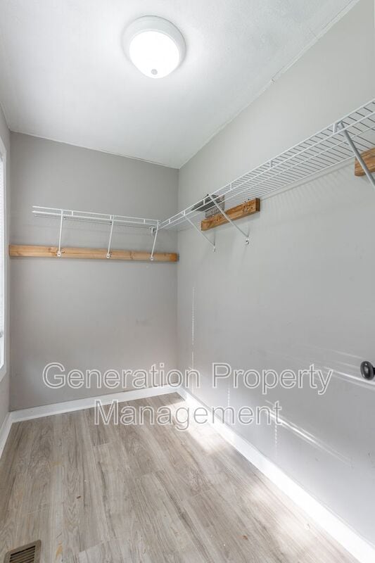 Building Photo - 177 Vero Beach St