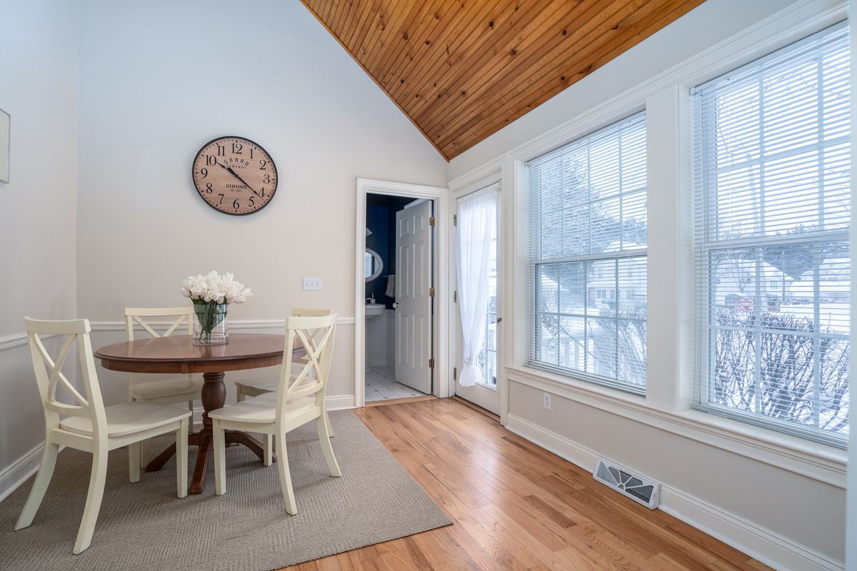 Building Photo - 308 Ballston Ave