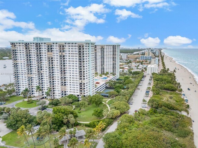 Building Photo - 1201 S Ocean Dr