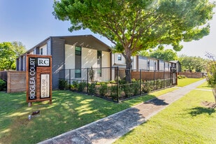 Building Photo - Ridglea Court Apartments