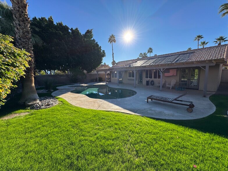 Building Photo - 69858 Brookview Way