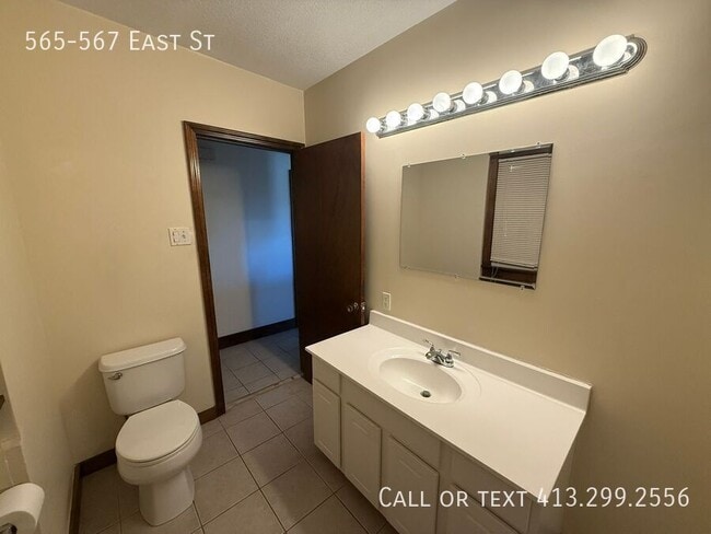 Building Photo - 565-567 East St-