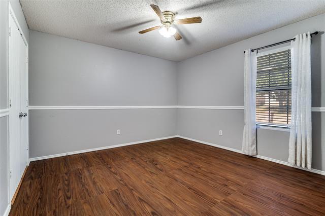 Building Photo - 1519 Greenbrook Dr