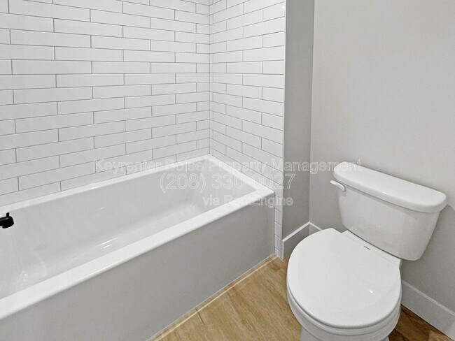 Building Photo - 160 S Koyukuk Ave