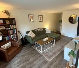 Building Photo - 620 S 1st St