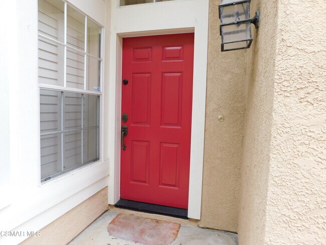 Building Photo - 4887 Santo Dr