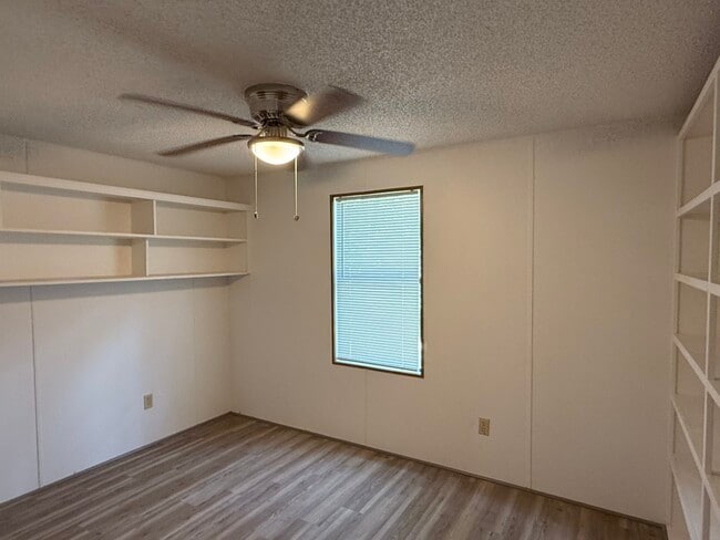 Building Photo - 7491 NW 165th St