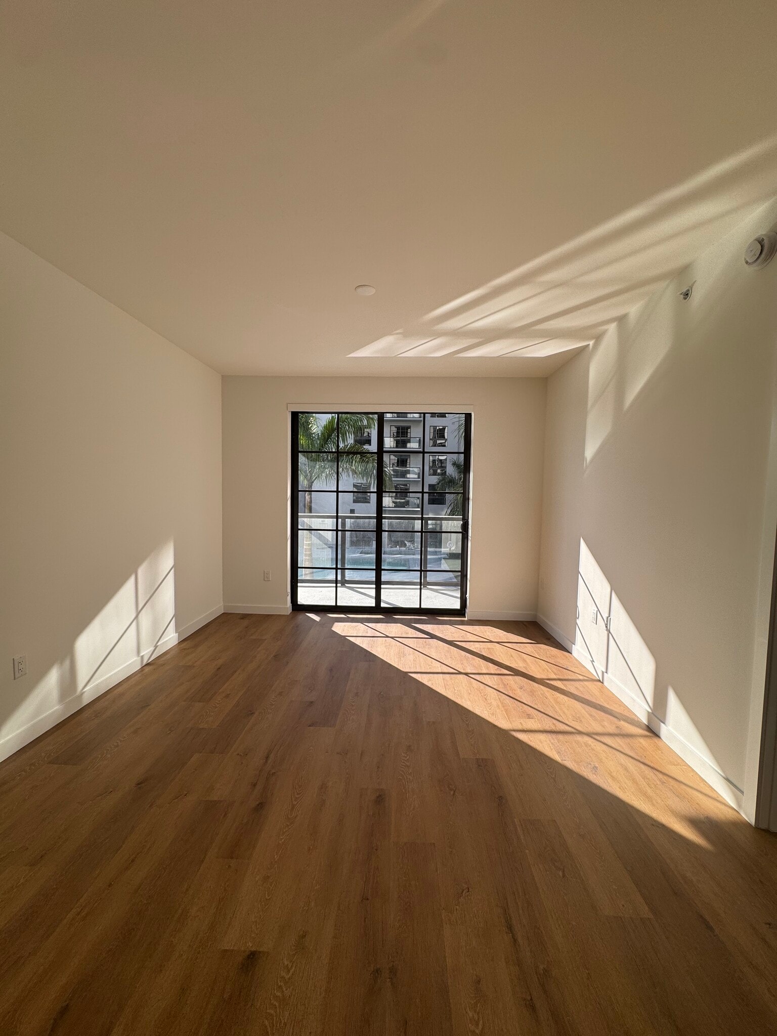 Building Photo - 1655 NW 124th St