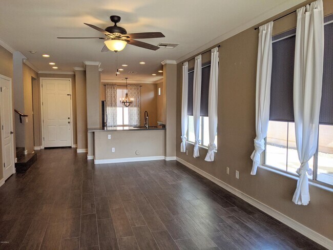 Building Photo - 21019 E Avenida Del Valle