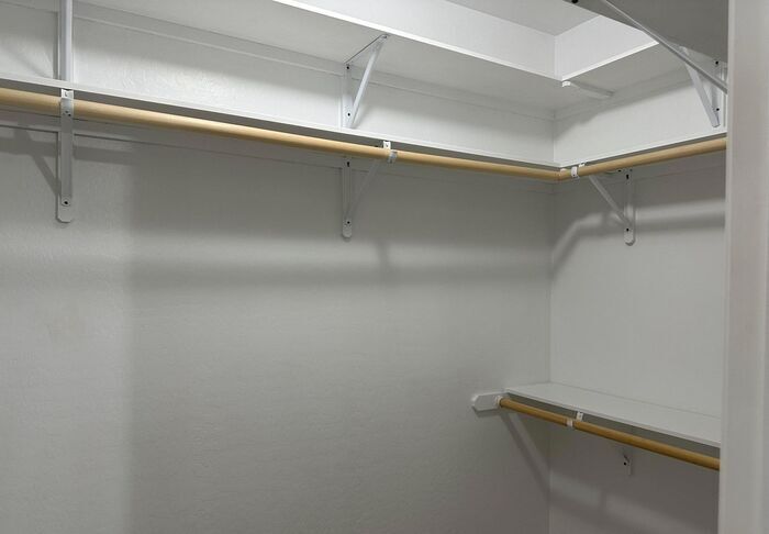 Building Photo - 1401 S 228th Ln