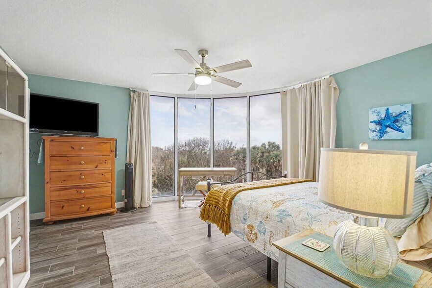 Building Photo - 2225 Jimmy Buffett Mem Hwy