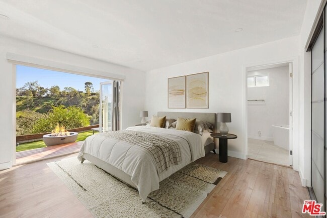 Building Photo - 2204 Ridgemont Dr