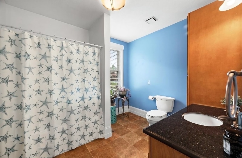 Building Photo - 59 Maytide St