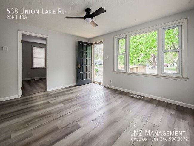 Building Photo - 538 Union Lake Rd