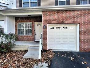 Building Photo - 1251 Hall Ln