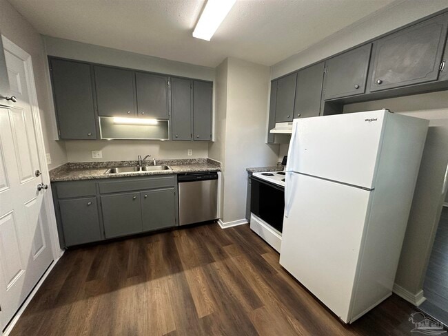 Building Photo - 6350 Judkins Dr