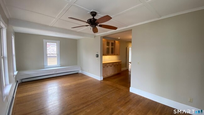 Building Photo - 86 Belleview Ave