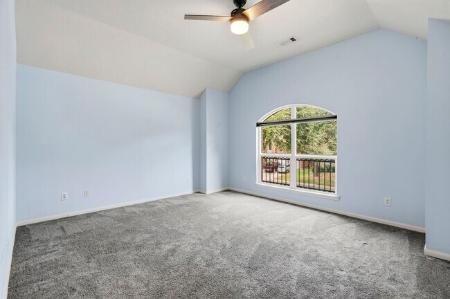 Building Photo - 2123 Mossy Trail Dr