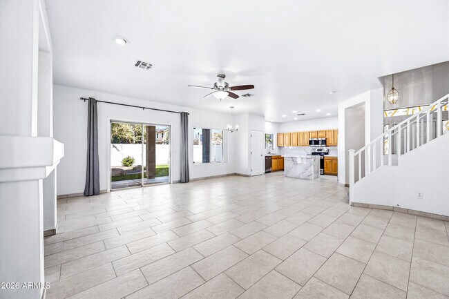 Building Photo - 9054 W Custer Ln