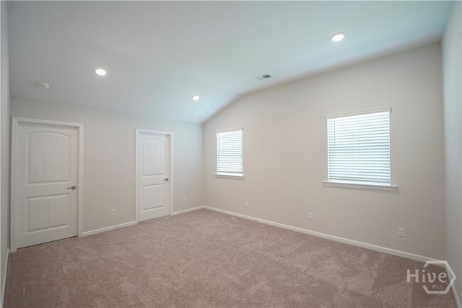 Building Photo - 115 Melody Dr