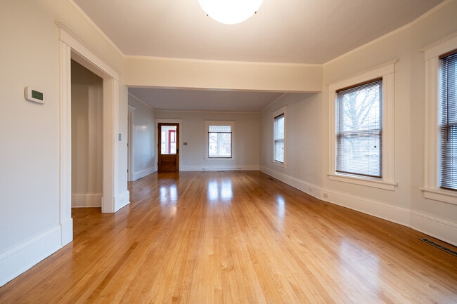 Building Photo - 4135 Quail Ave N