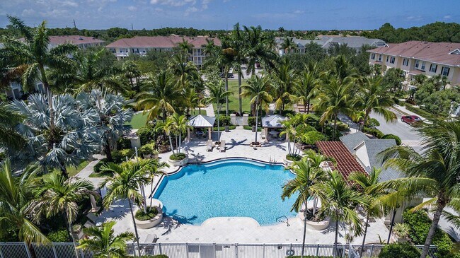 Building Photo - 275 Murcia Dr