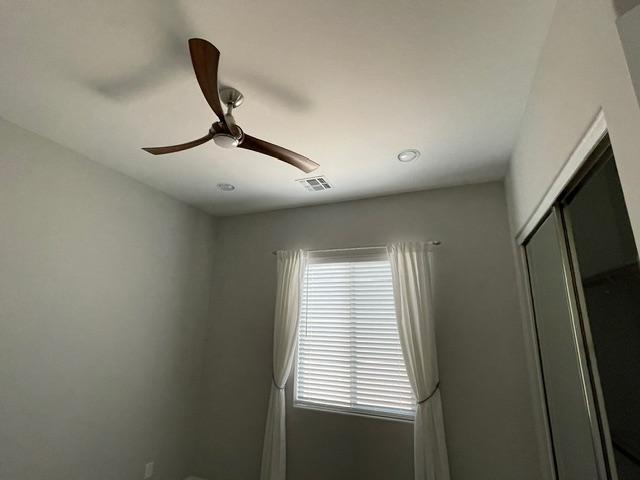 Building Photo - 3276 E Orleans Dr