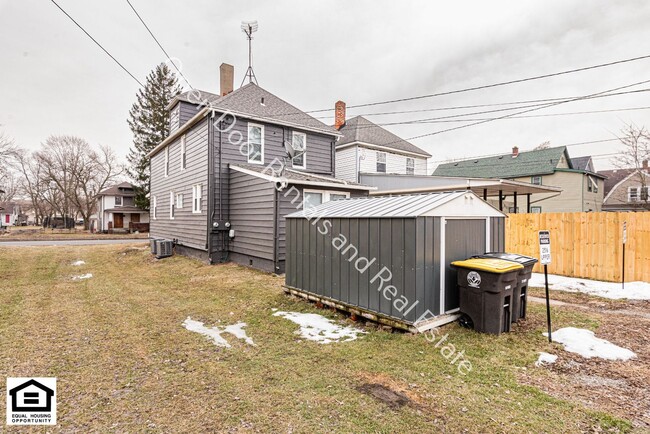 Building Photo - 2514 Lafayette St