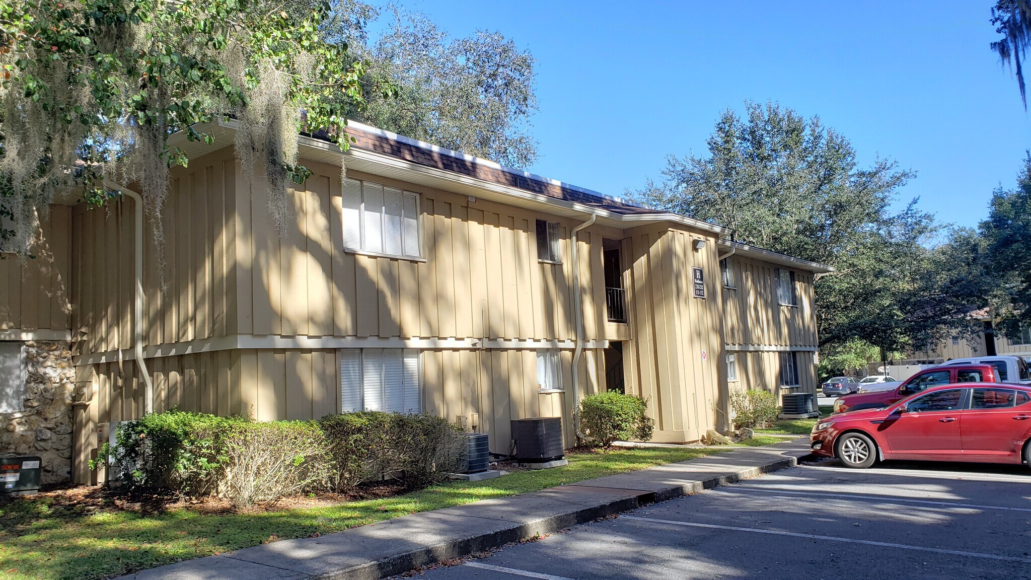 Building Photo - 507 NW 39th Rd
