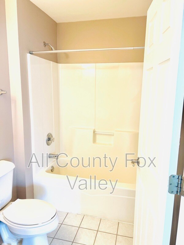 Building Photo - 2340 Stoughton Cir