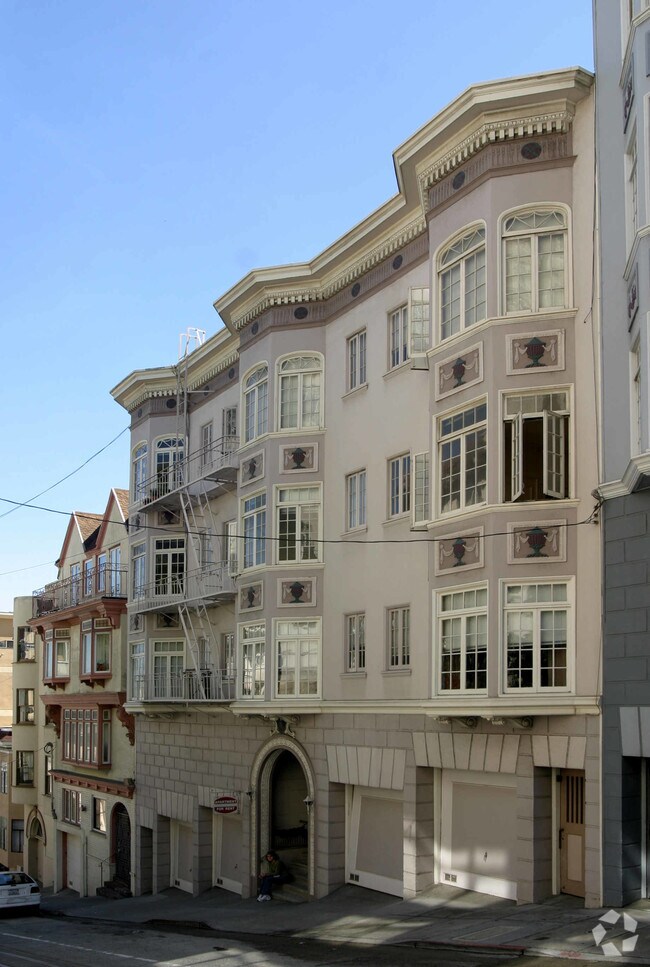 Building Photo - 1265 Washington