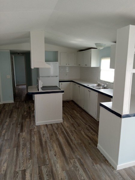 Building Photo - 131 Hurricane Ln