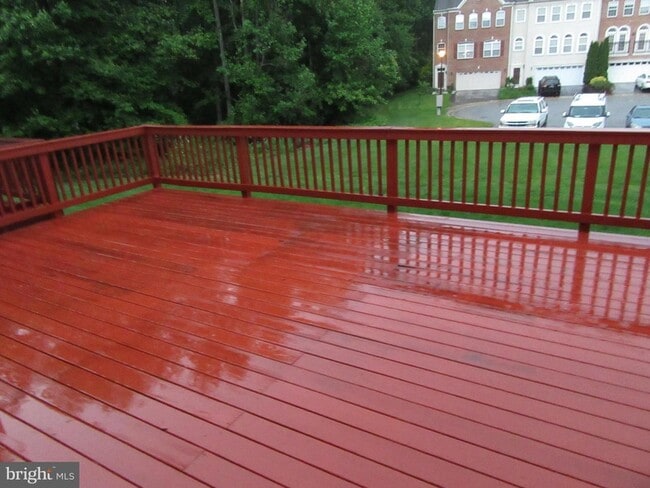Building Photo - 103 Persimmon Pl