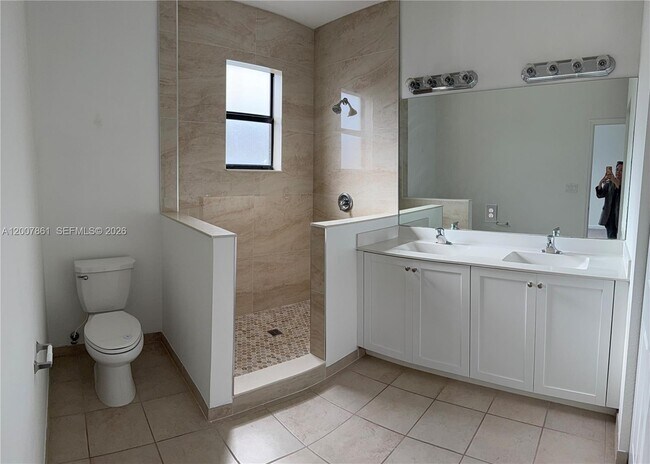 Building Photo - 25180 SW 114th Ave