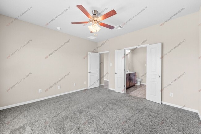 Building Photo - 7601 Park Meadow Dr