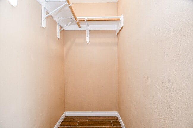 Building Photo - 4926 Ridgestone St