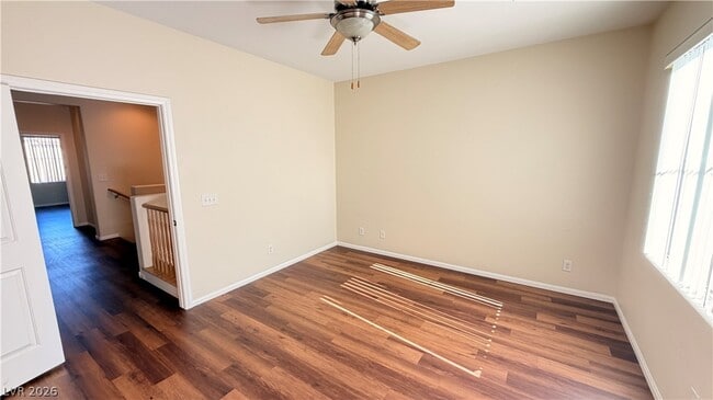 Building Photo - 1525 Spiced Wine Ave