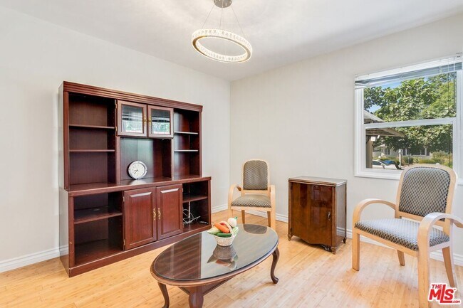 Building Photo - 22616 Berdon St