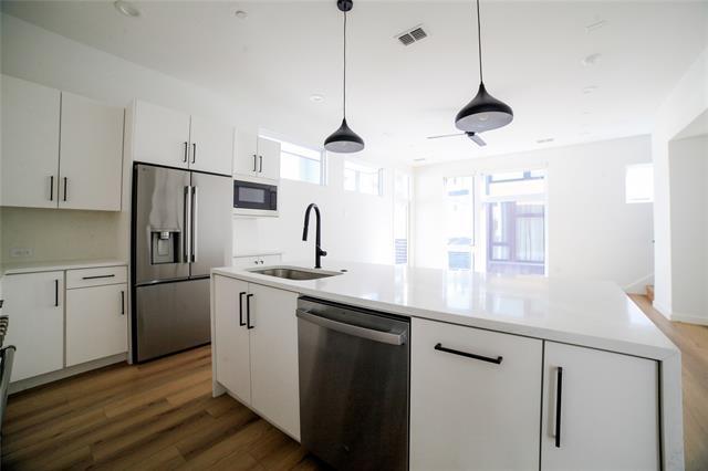 Building Photo - 3616 San Jacinto St