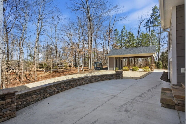 Building Photo - 401 Promontory Ridge