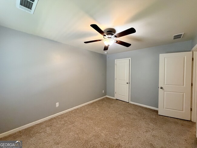 Building Photo - 4929 Parke Brook Dr