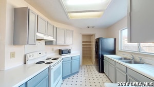 Building Photo - 10127 Sunset Pl