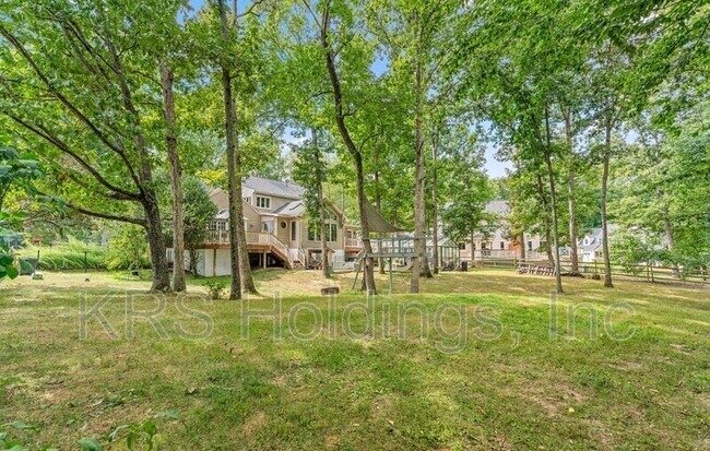 Building Photo - 4500 Marquis Pl