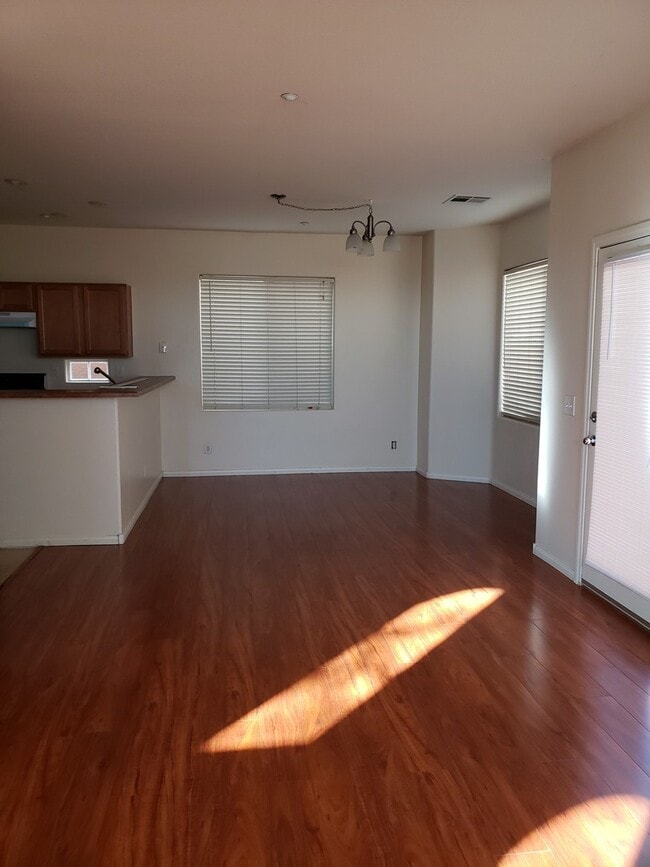 Building Photo - 8904 Nautilus Vista Ct