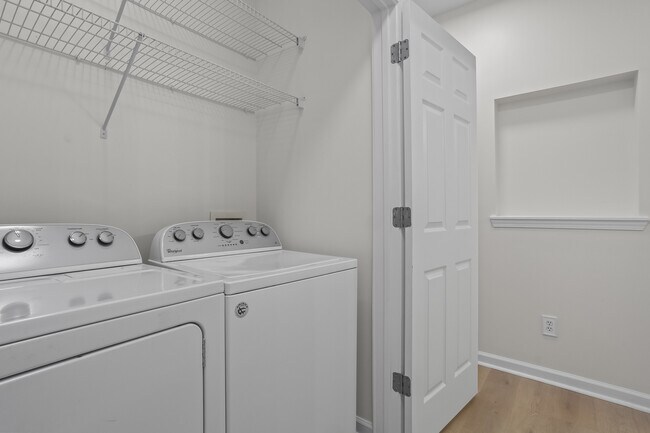 Building Photo - 401 16th St NW