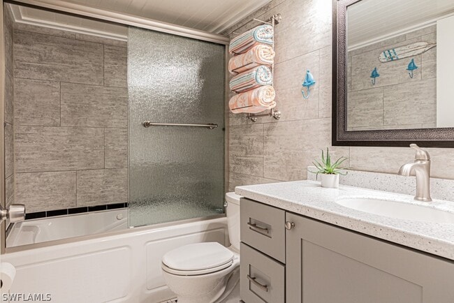 Building Photo - 2132 Tama Cir