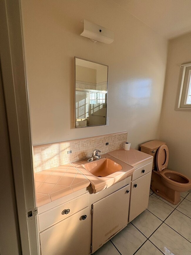 Building Photo - beautiful 4 bedroom 4 baths in West covina. Must see!