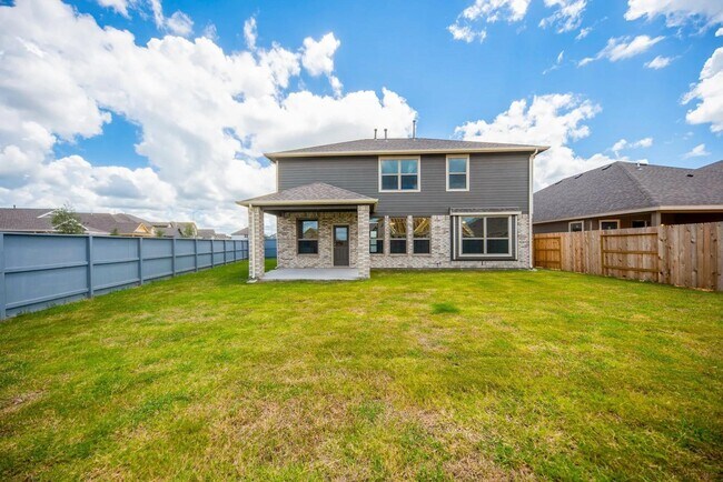 Building Photo - 32402 Clouser Crawdad Ct