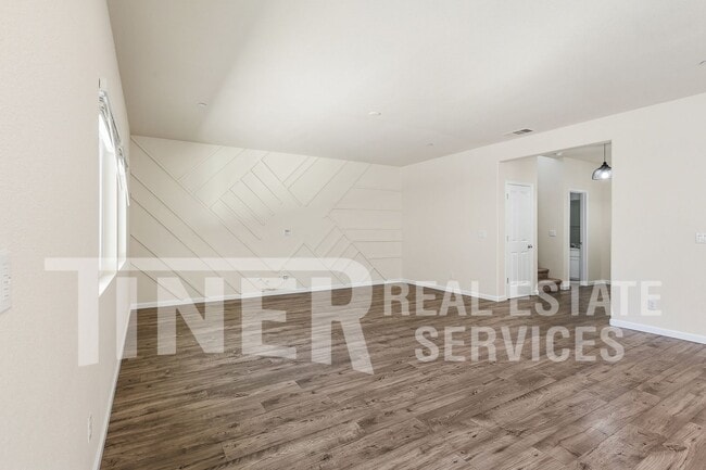 Building Photo - 22 Tulip Ridge Ct.